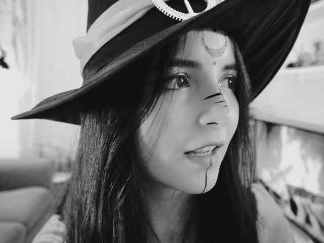 Raychell_Black