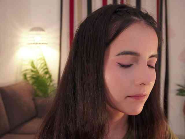 Raychell_Black webcam