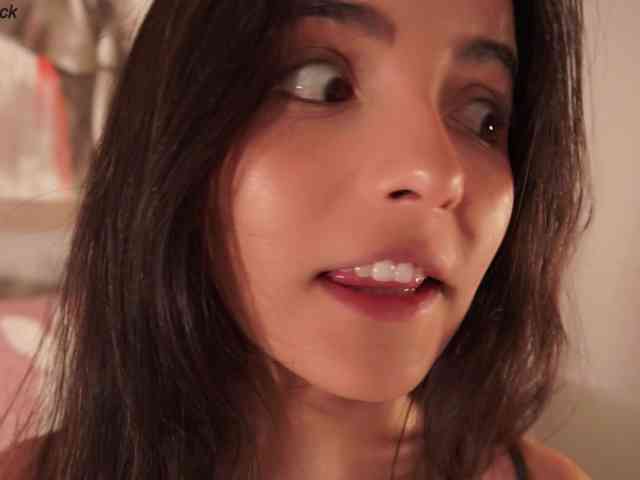 Raychell_Black webcam