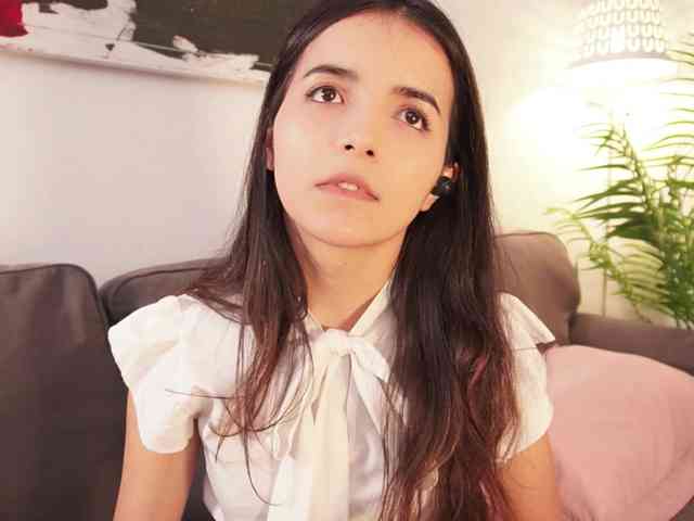 Raychell_Black webcam