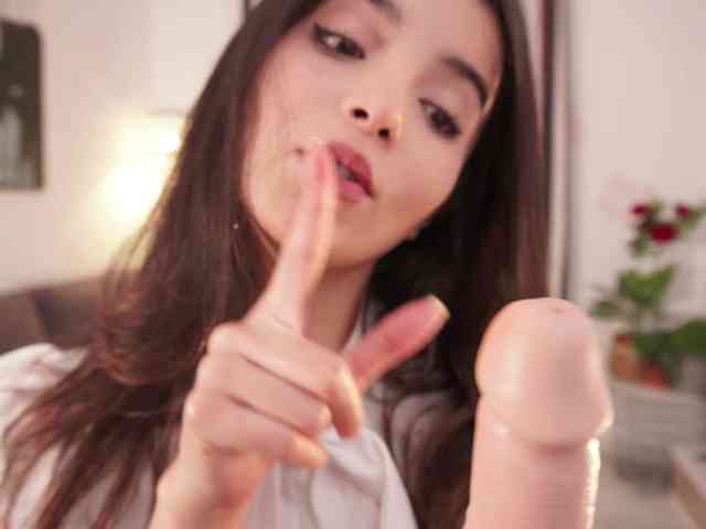 Raychell_Black webcam