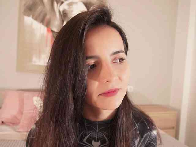 Raychell_Black webcam