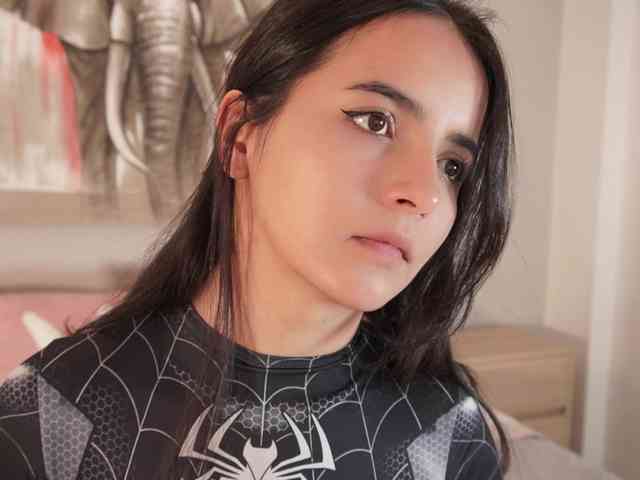 Raychell_Black webcam