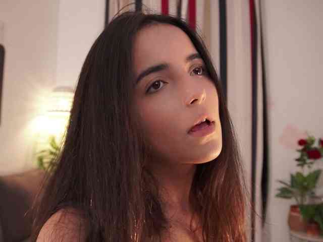 Raychell_Black webcam