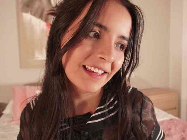 Raychell_Black webcam
