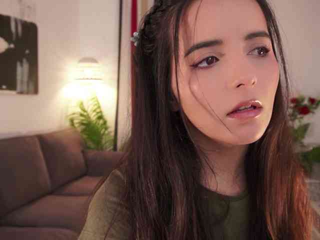 Raychell_Black webcam