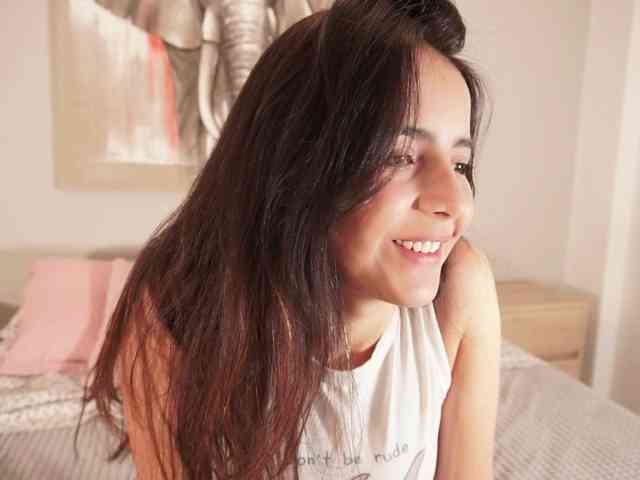 Raychell_Black webcam
