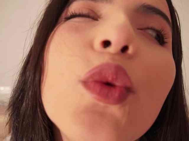 Raychell_Black webcam