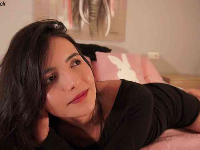 Raychell_Black webcam
