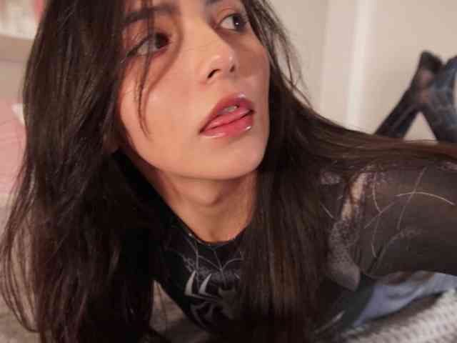 Raychell_Black webcam