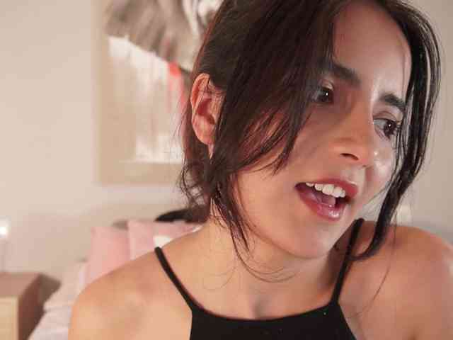 Raychell_Black webcam
