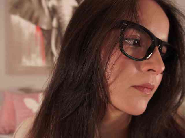 Raychell_Black webcam
