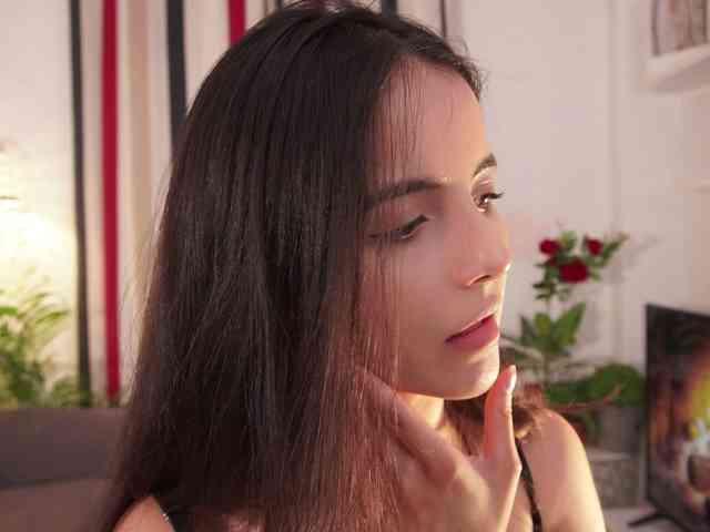 Raychell_Black webcam