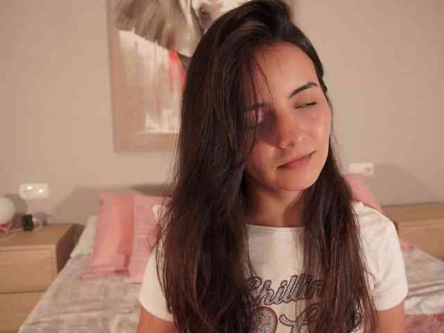 Raychell_Black webcam