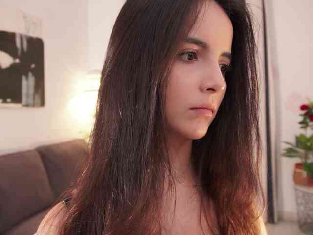 Raychell_Black webcam