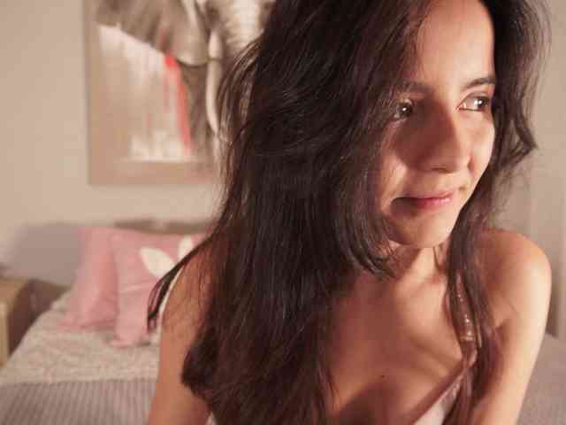 Raychell_Black webcam