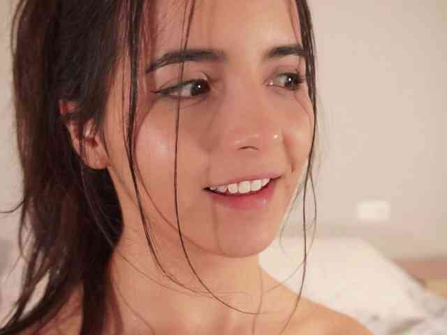 Raychell_Black webcam