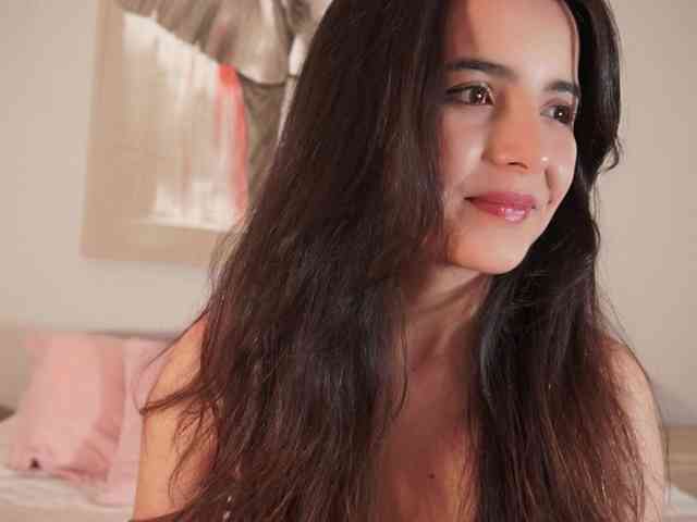 Raychell_Black webcam