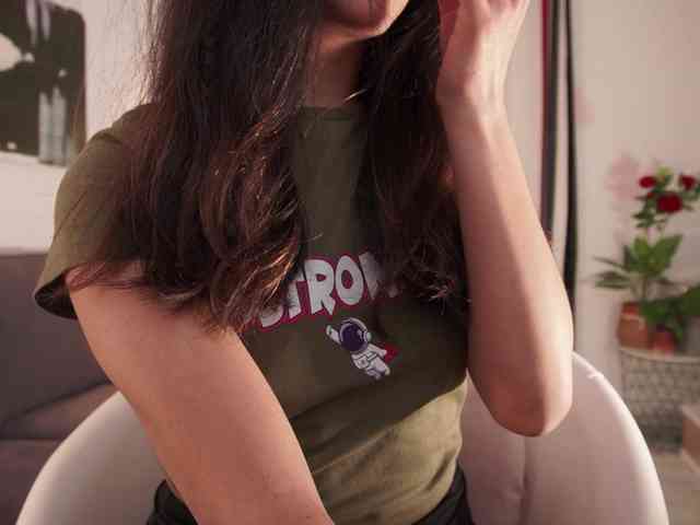 Raychell_Black webcam