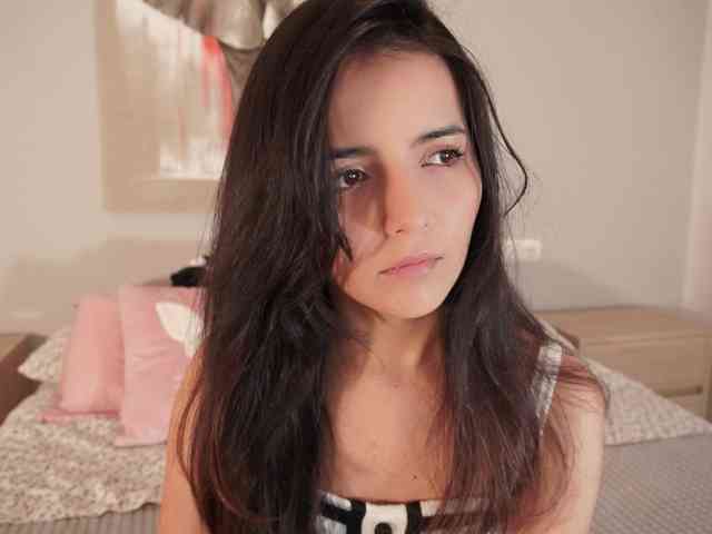 Raychell_Black webcam
