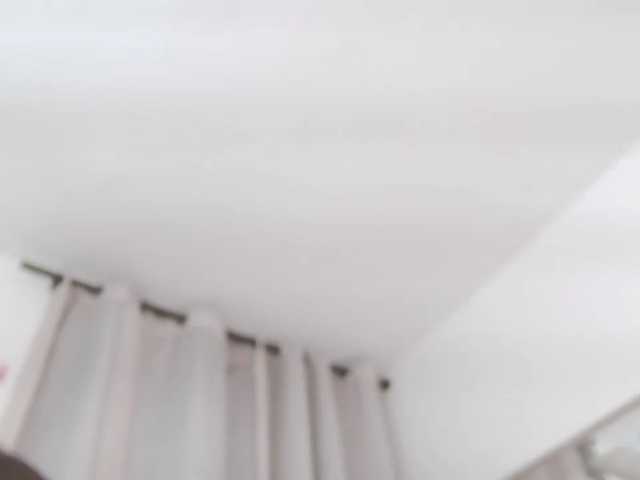 AlanaRouse1 live cam on BongaCams