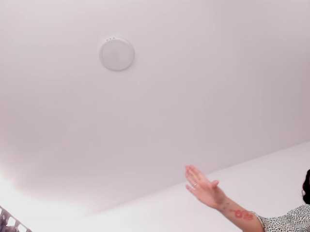 AlanaRouse1 — live female cam