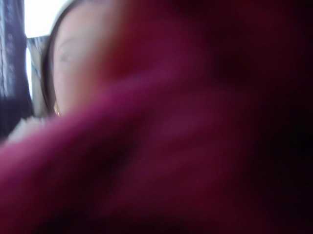 AlanaRouse1 live cam on BongaCams