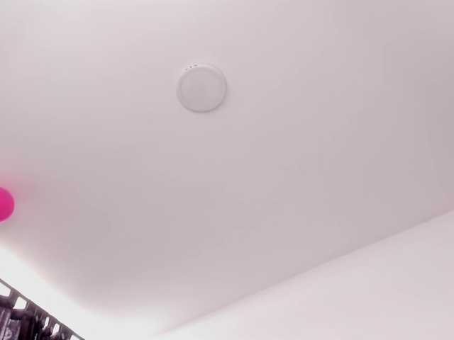 AlanaRouse1 — live female cam