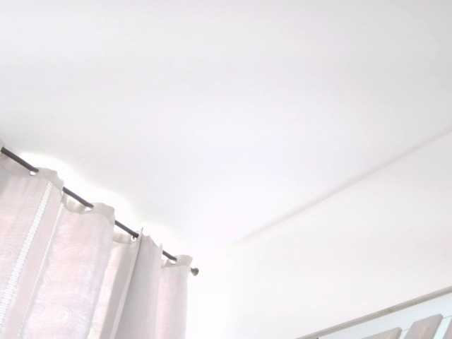 AlanaRouse1 live cam preview