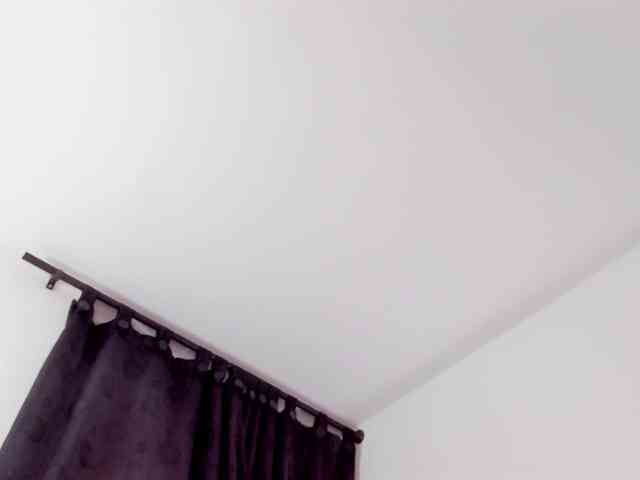 AlanaRouse1 webcam