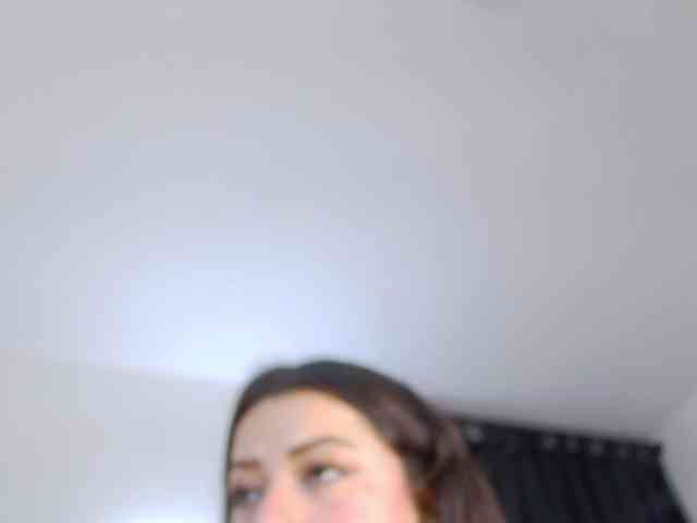 AlanaRouse1 webcam