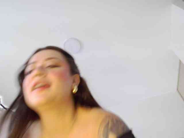 AlanaRouse1 webcam
