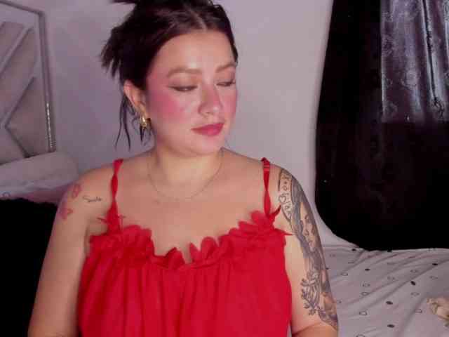 AlanaRouse1 webcam