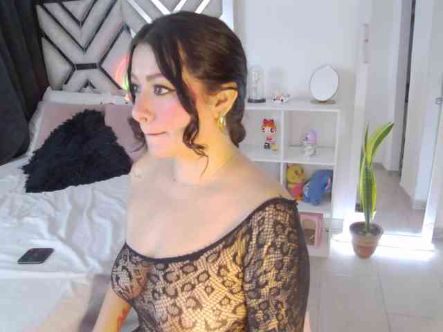 AlanaRouse1 webcam