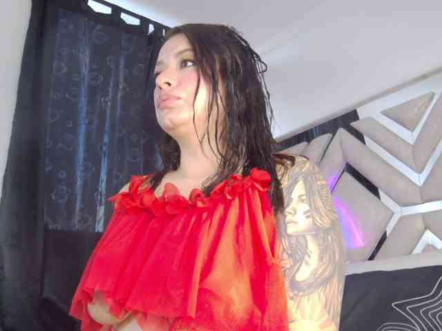 AlanaRouse1 webcam