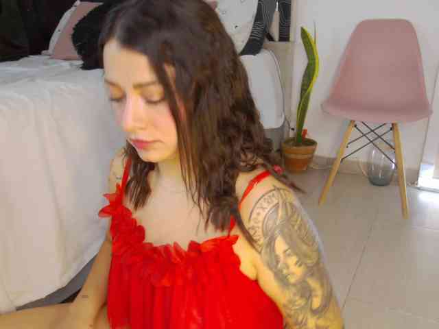 AlanaRouse1 webcam