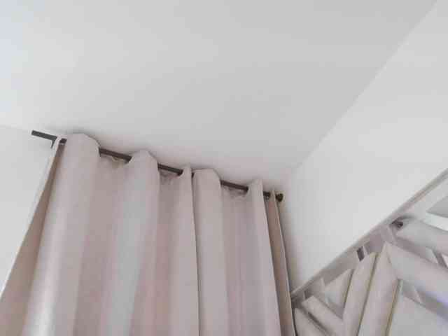 AlanaRouse1 webcam