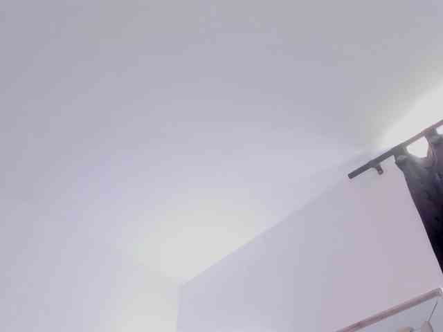 AlanaRouse1 webcam