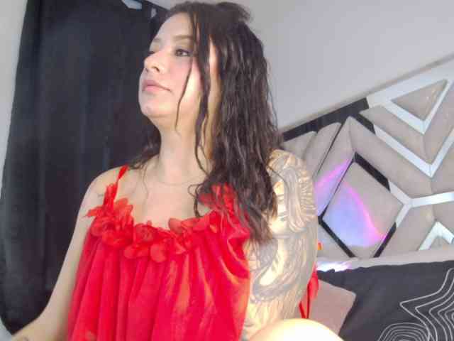 AlanaRouse1 webcam