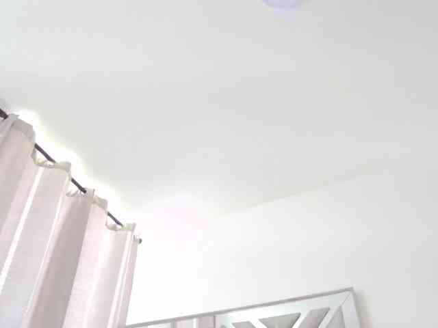AlanaRouse1 webcam