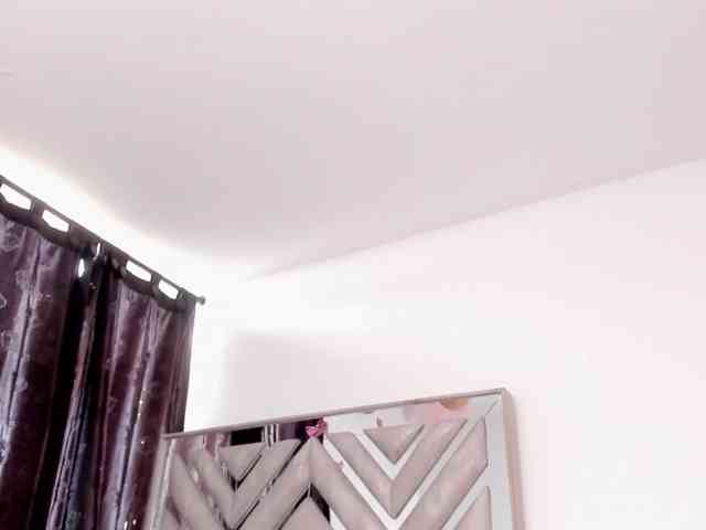 AlanaRouse1 webcam