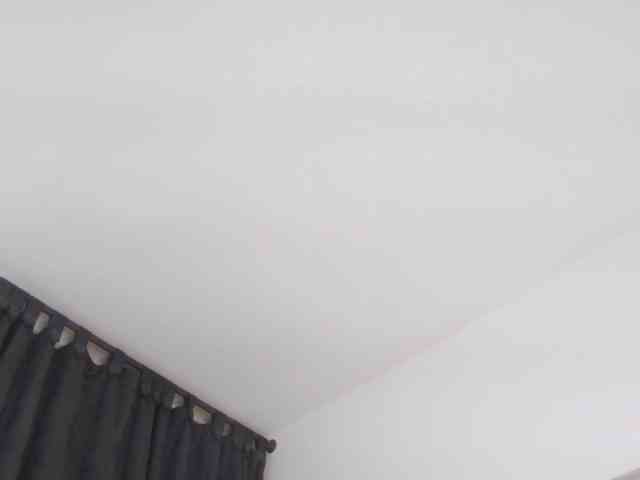 AlanaRouse1 webcam