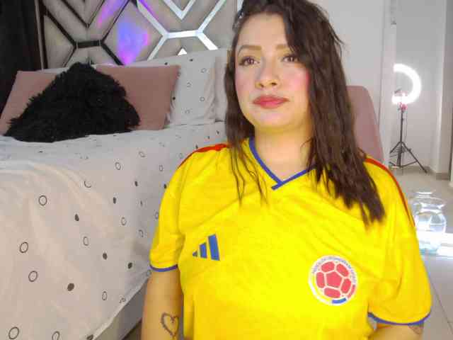 AlanaRouse1 webcam