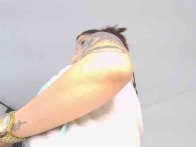 AlanaRouse1 webcam