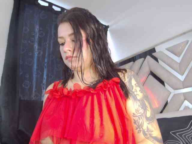 AlanaRouse1 webcam