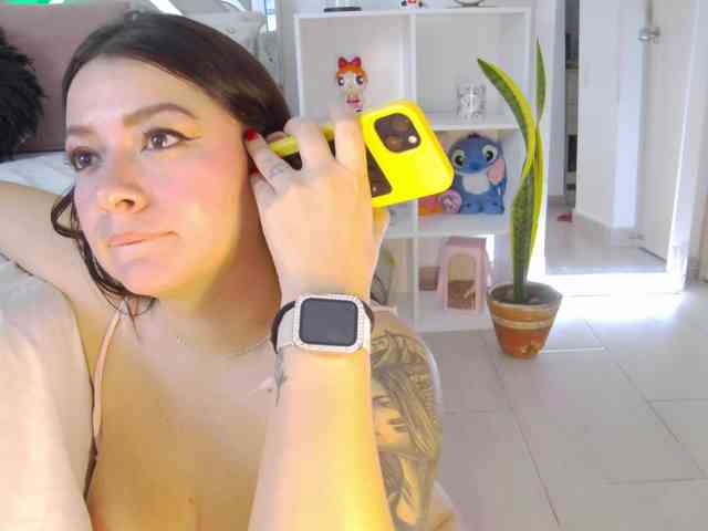 AlanaRouse1 webcam