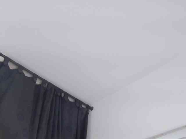 AlanaRouse1 webcam
