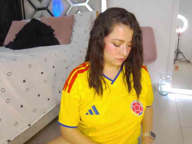 AlanaRouse1 webcam