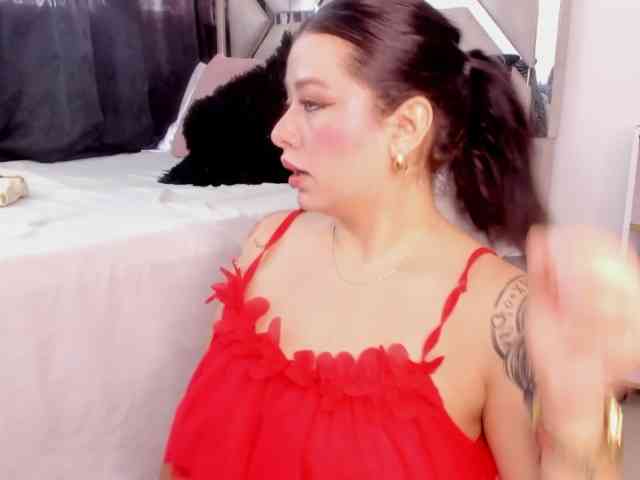 AlanaRouse1 webcam