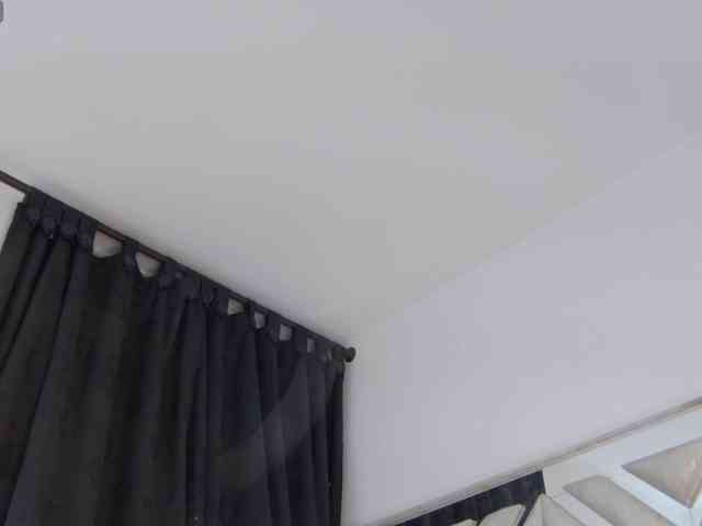 AlanaRouse1 webcam